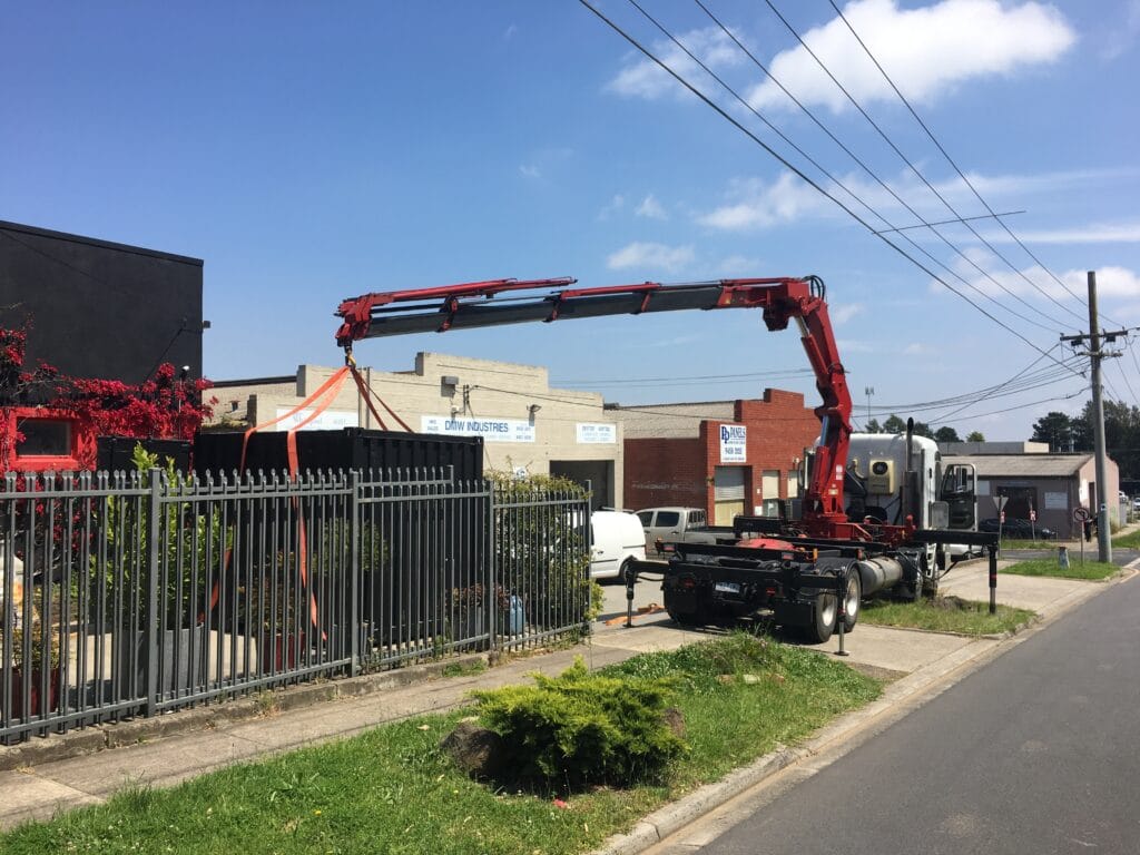 Loading / Unloading Container